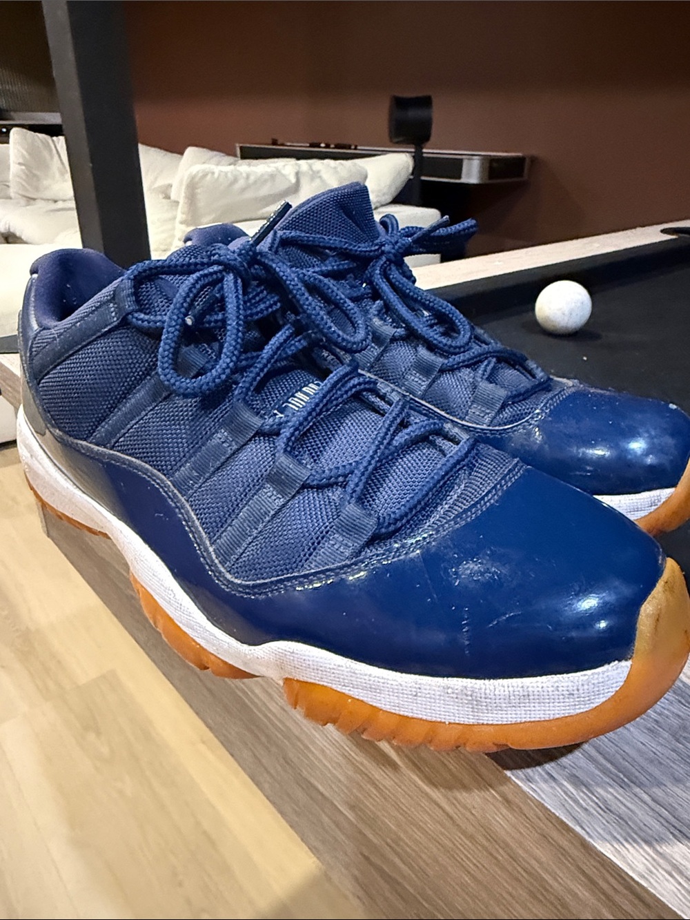 Jordan 11 retro “Navy Gum”